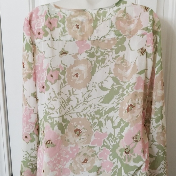 Charming charlie cute peasant top - Picture 4 of 4